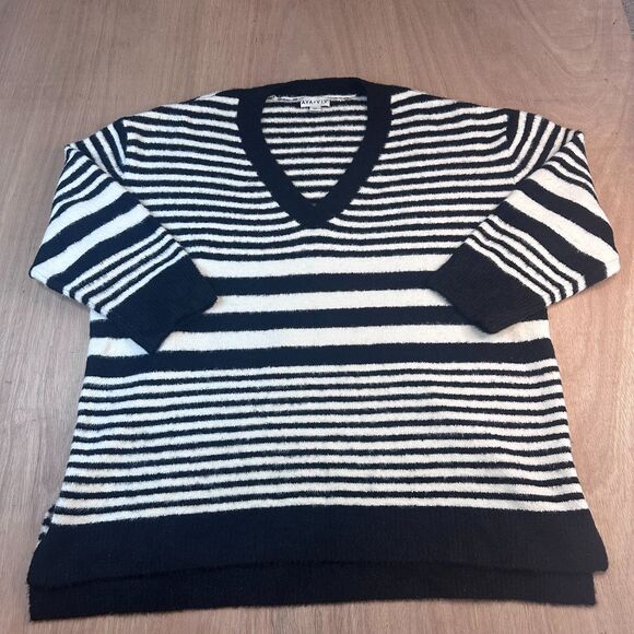 Ava & Viv 2X Black White Striped Sweater Fuzzy Soft Knit Plus Size Fall - Picture 1 of 5